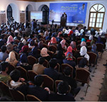 نمایشـگاه عکس سـرزمین گل‌بادام؛  روایتی از دردهای مـردم دایکندی 